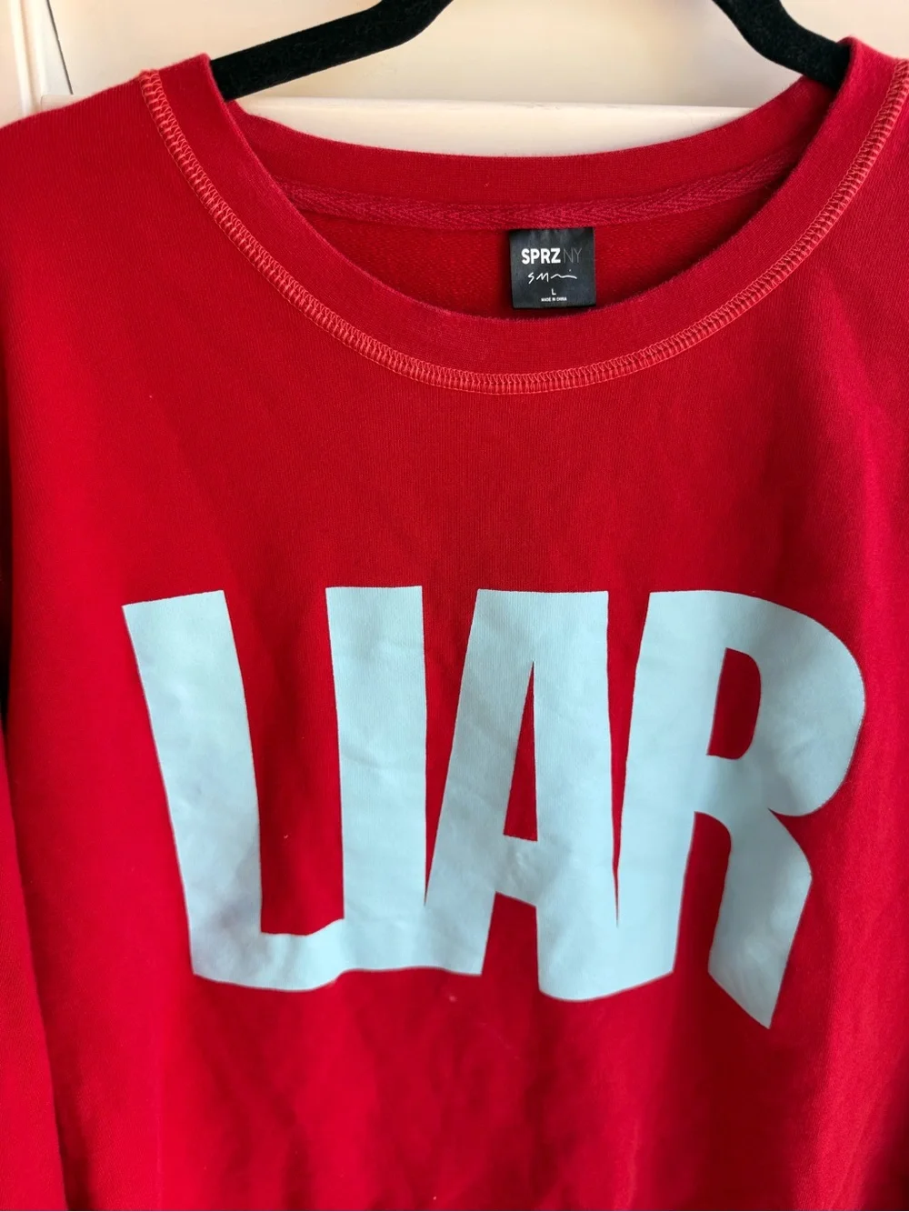 Bold Red 'LIAR’ Uniqlo x Moma Special Edition Sweatshirt